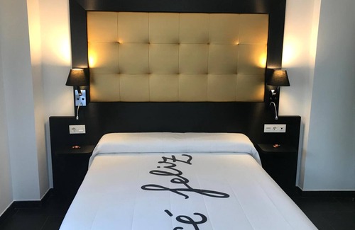 Portomarin Hostel | Hostal El Padrino