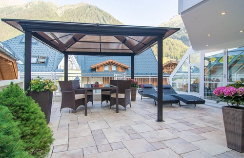 Ischgl Hotel | Hotel ∙ 1 bedroom ∙ 1 guest
