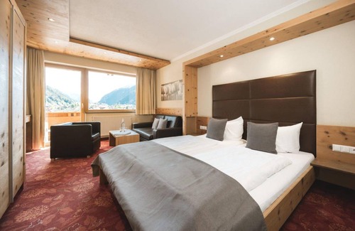 Ried im Oberinntal Hotel | Hotel ∙ 2 guests