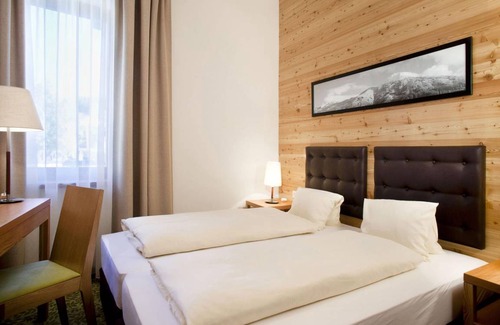 Igls Hotel | Hotel ∙ 2 guests