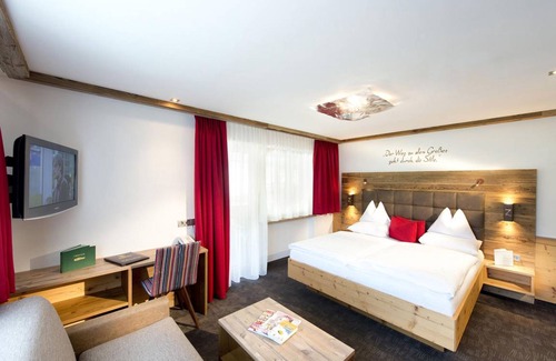 Zellberg Hotel | Hotel ∙ 2 guests