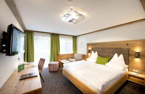 Zellberg Hotel | Hotel ∙ 2 guests
