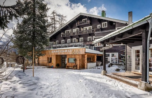 Hochpillberg Hotel | Hotel ∙ 3 guests