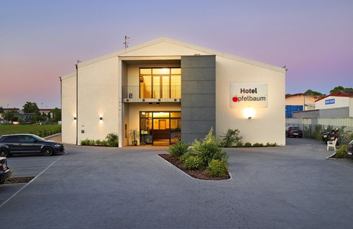 Altenerding Hotel | Hotel Apfelbaum