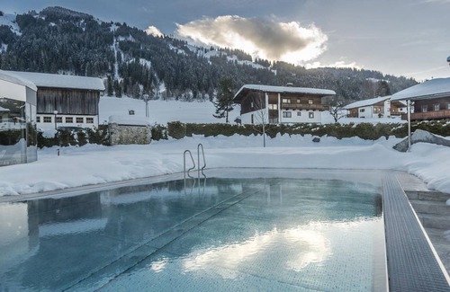 Niederau Hotel | Hotel ∙ 6 guests