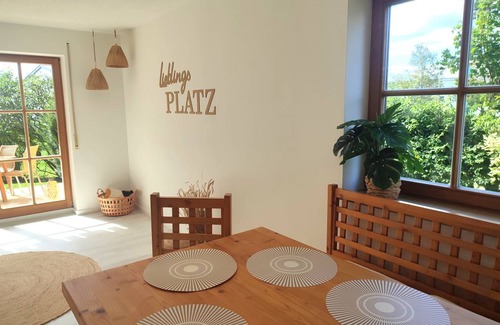 Monheim House | House ∙ 3 bedrooms ∙ 5 guests