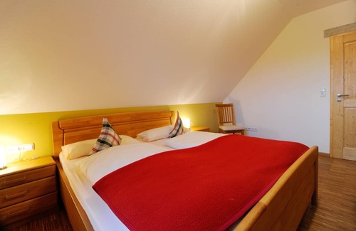 Feuchtwangen House | House ∙ 3 bedrooms ∙ 6 guests