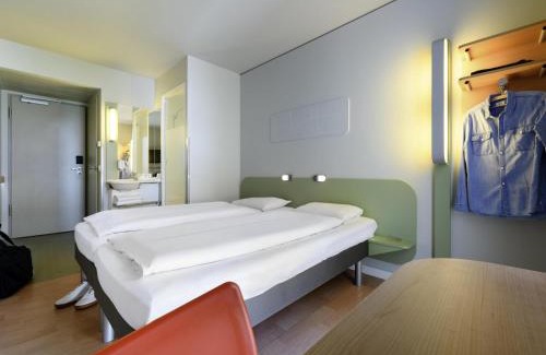 Am Riesenfeld Hotel | ibis budget Muenchen City Olympiapark