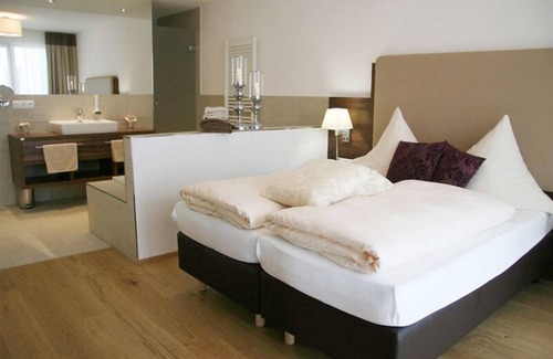 Altfraunhofen Hotel | Landgasthof Hotel Vilserwirt