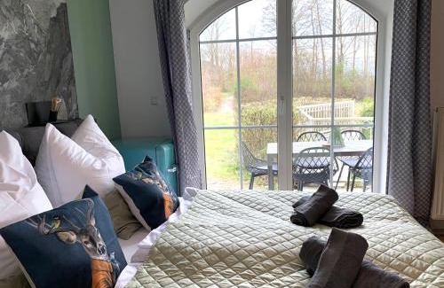 Hohenwarth Apartment | Lindners Hideaways - Gutshof Pine Retreat - In Villa - Terrasse - Garten mit Rehgehege - Frühstück verfügbar - SKI - Arber - Osser - bis 5 Pers