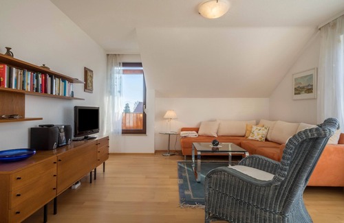 Bad Schachen Apartment | Modern Apartment “Ferienhaus Degelstein Apartment 2” with Mountain View, Wi-Fi & Balcony; Parking Available