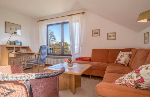 Bad Schachen Apartment | Modern Apartment “Ferienhaus Degelstein Apartment 1” with Mountain View, Wi-Fi & Balcony; Parking Available