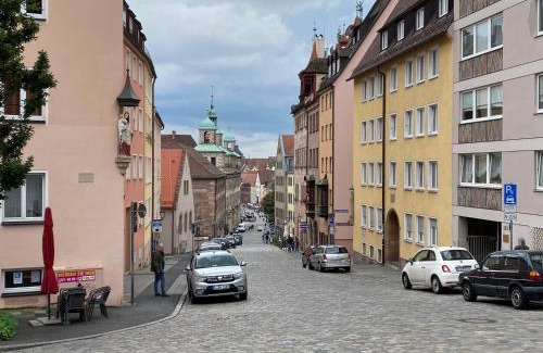 Altstadt - Sankt Sebald Apartment | Moderne Apartments in Top-Altstadt-Lage - privates Parken - Nähe Hauptmarkt
