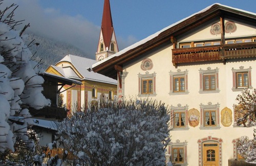 Telfes im Stubai Apartment | NEW: Alpine style Apartment in a historic house in a idyllic Tyrolean valley