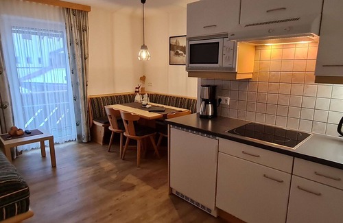 Fendels Apartment | Nice apartment for 6 people with WIFI, TV, terrace and pets allowed