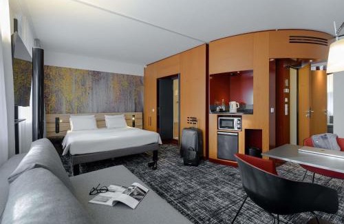 Alte Heide-Hirschau Hotel | Novotel Suites München Parkstadt Schwabing