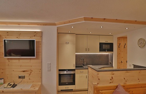 Graen Apartment | Nr.15A Apartment ZIRBENzeit - Guesthouse - Apart Braito