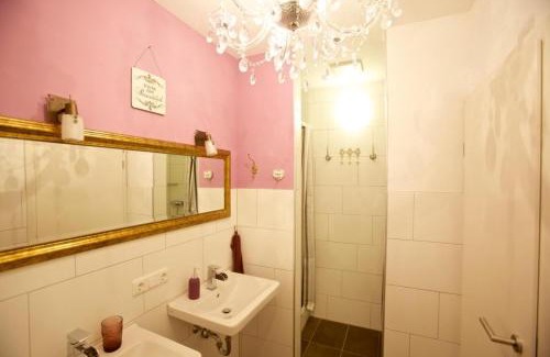 Fussen Old Town Hostel | Old Kings Design Hostel