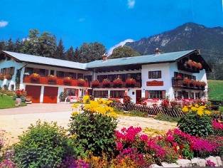 Ramsau bei Berchtesgaden Resort | Private room ∙ 1 guest