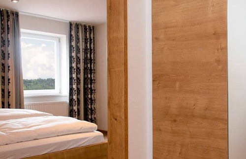 Sulzbach-Rosenberg Resort | Private room ∙ 2 guests