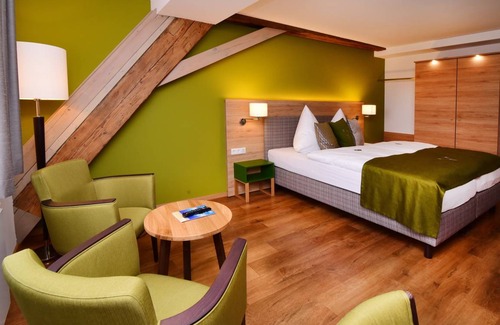 Wolframs-Eschenbach Resort | Private room ∙ 1 bedroom ∙ 2 guests