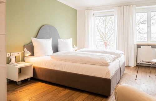 Beilngries Resort | Private room ∙ 1 bedroom ∙ 2 guests