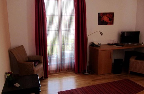 Sommerach Resort | Private room ∙ 1 bedroom ∙ 1 guest