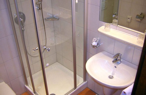 Roedelsee Resort | Private room ∙ 1 bedroom ∙ 2 guests