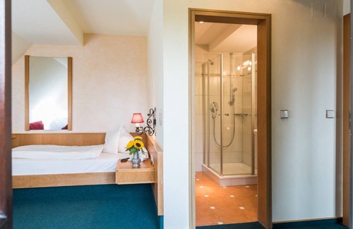 Roedelsee Resort | Private room ∙ 1 bedroom ∙ 2 guests