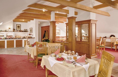Bad Birnbach Resort | Private room ∙ 1 bedroom ∙ 2 guests