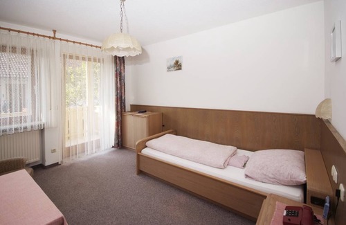 Bad Goegging Resort | Private room ∙ 1 bedroom ∙ 2 guests