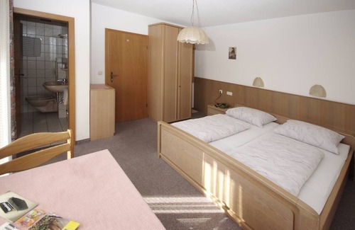 Bad Goegging Resort | Private room ∙ 1 bedroom ∙ 3 guests