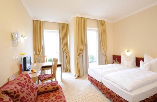 Tittmoning Resort | Private room ∙ 1 guest