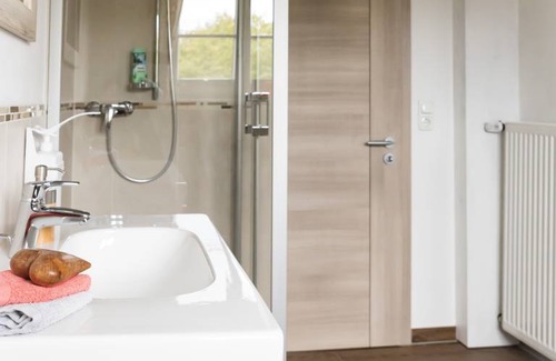 Bernau am Chiemsee Resort | Private room ∙ 1 guest