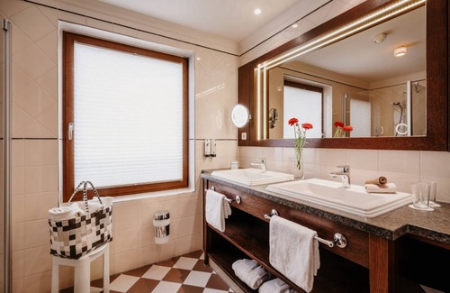 Bad Goegging Resort | Private room ∙ 2 guests