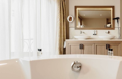 Bad Goegging Resort | Private room ∙ 2 guests