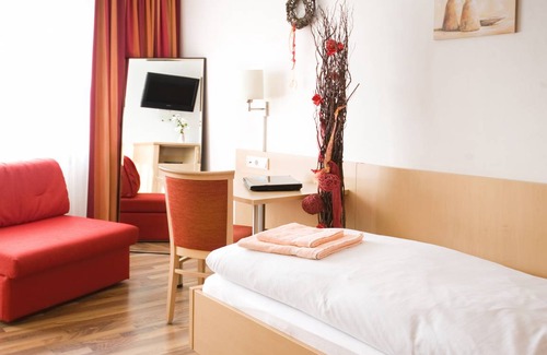 Etzenricht Resort | Private room ∙ 2 guests