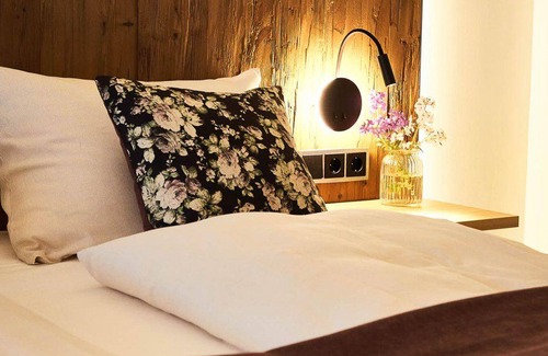Teisendorf Resort | Private room ∙ 2 guests