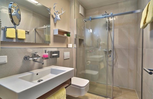 Kellberg Resort | Private room ∙ 2 guests