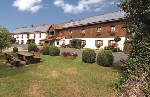 Waldsassen Resort | Private room ∙ 2 guests