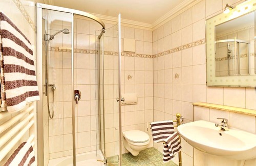 Tittling Resort | Private room ∙ 2 guests