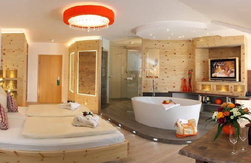 Grainet Resort | Private room ∙ 3 guests