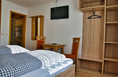 Warzenried Resort | Private room ∙ 3 guests