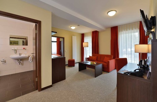 Erbendorf Resort | Private room ∙ 3 guests