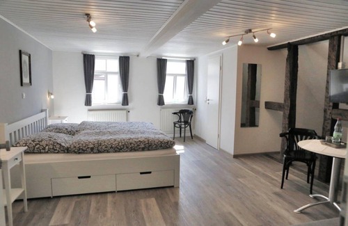 Sulzfeld Resort | Private room ∙ 3 guests
