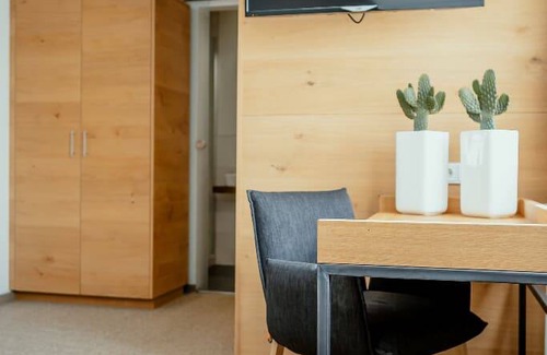 Waldsassen Resort | Private room ∙ 3 guests