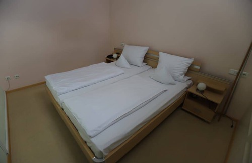 Thanstein Resort | Private room ∙ 3 guests