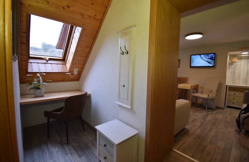 Wallenfels Resort | Private room ∙ 4 guests