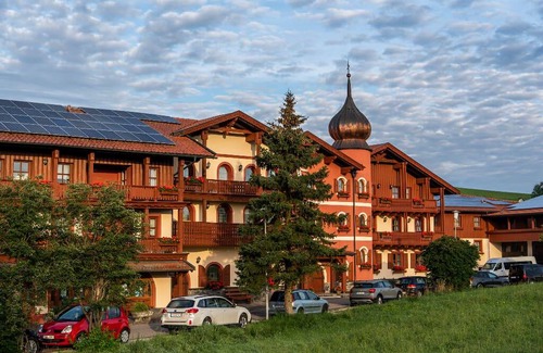 Warzenried Resort | Private room ∙ 4 guests