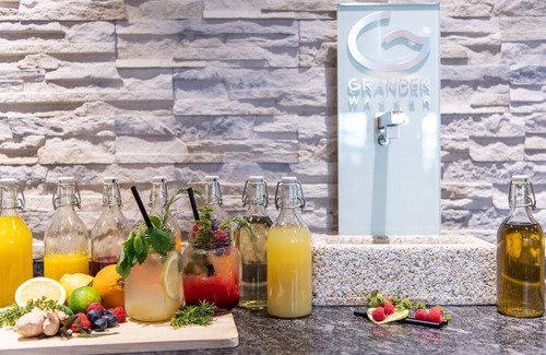 Warzenried Resort | Private room ∙ 4 guests